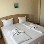 Konukevi Borko 2*