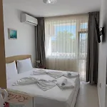 Konukevi Borko 2*
