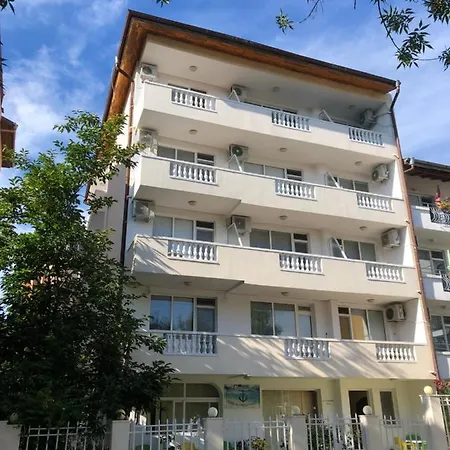 Konukevi Borko Primorsko