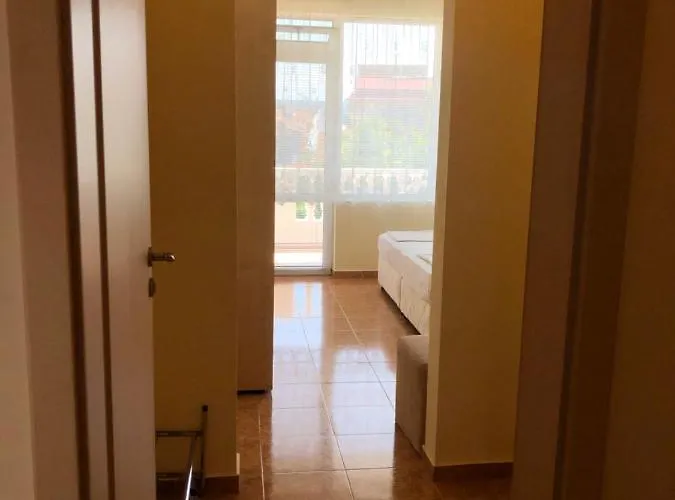 Borko بيت ضيافة بريمورسكو